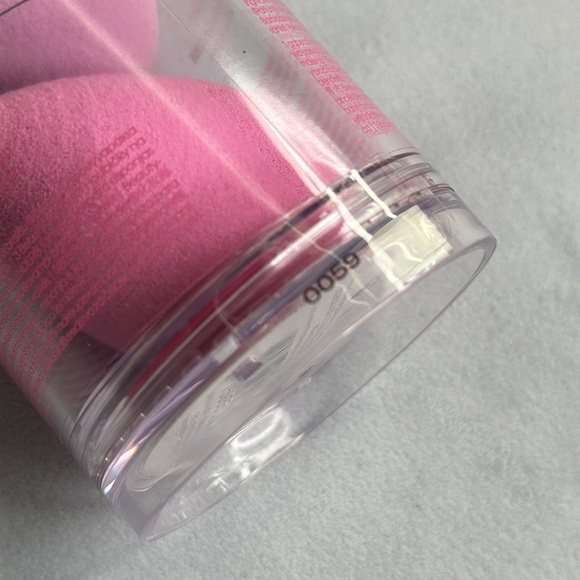 🧰 BEAUTYBLENDER | LIMITED EDITION ‘ROSIE POSIE’ BEAUTY SPONGE SET - Picture 5 of 10